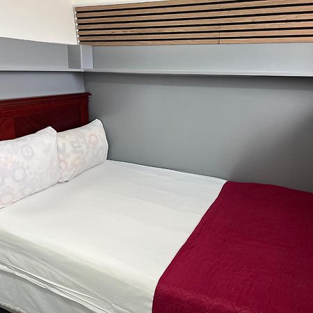 Plaza London Hotel Екстер'єр фото