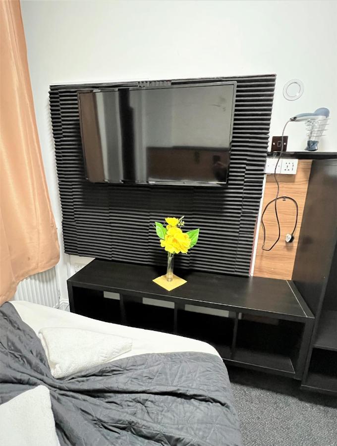 Plaza London Hotel Екстер'єр фото