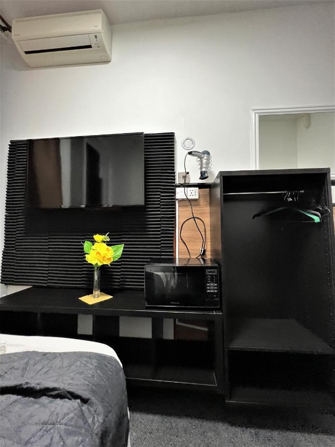 Plaza London Hotel Екстер'єр фото