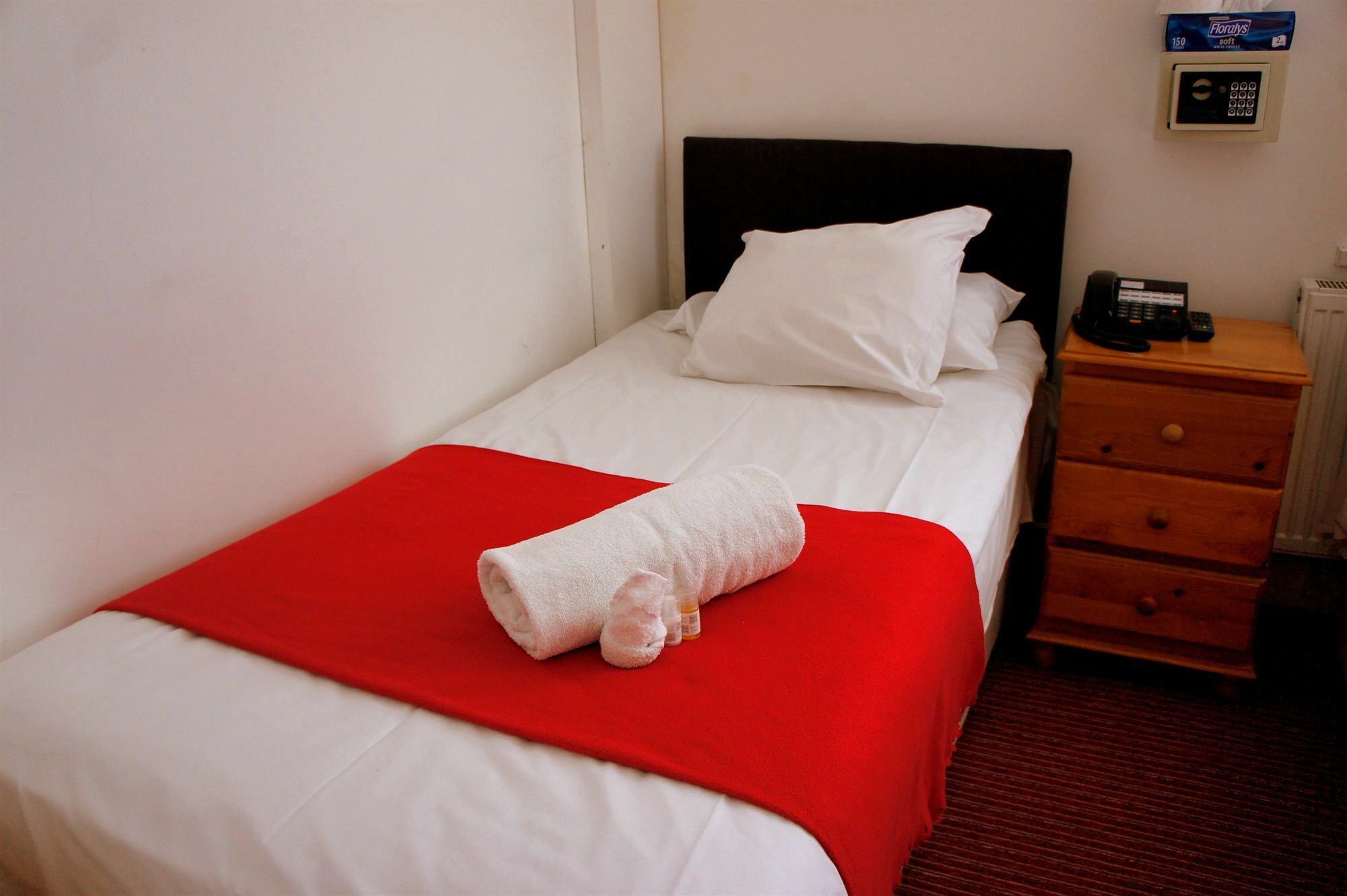 Plaza London Hotel Екстер'єр фото